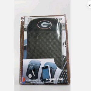 Georgia Bulldogs Magic Pad – Cellphone Holder / Non-Slip Gel Pad auto home
